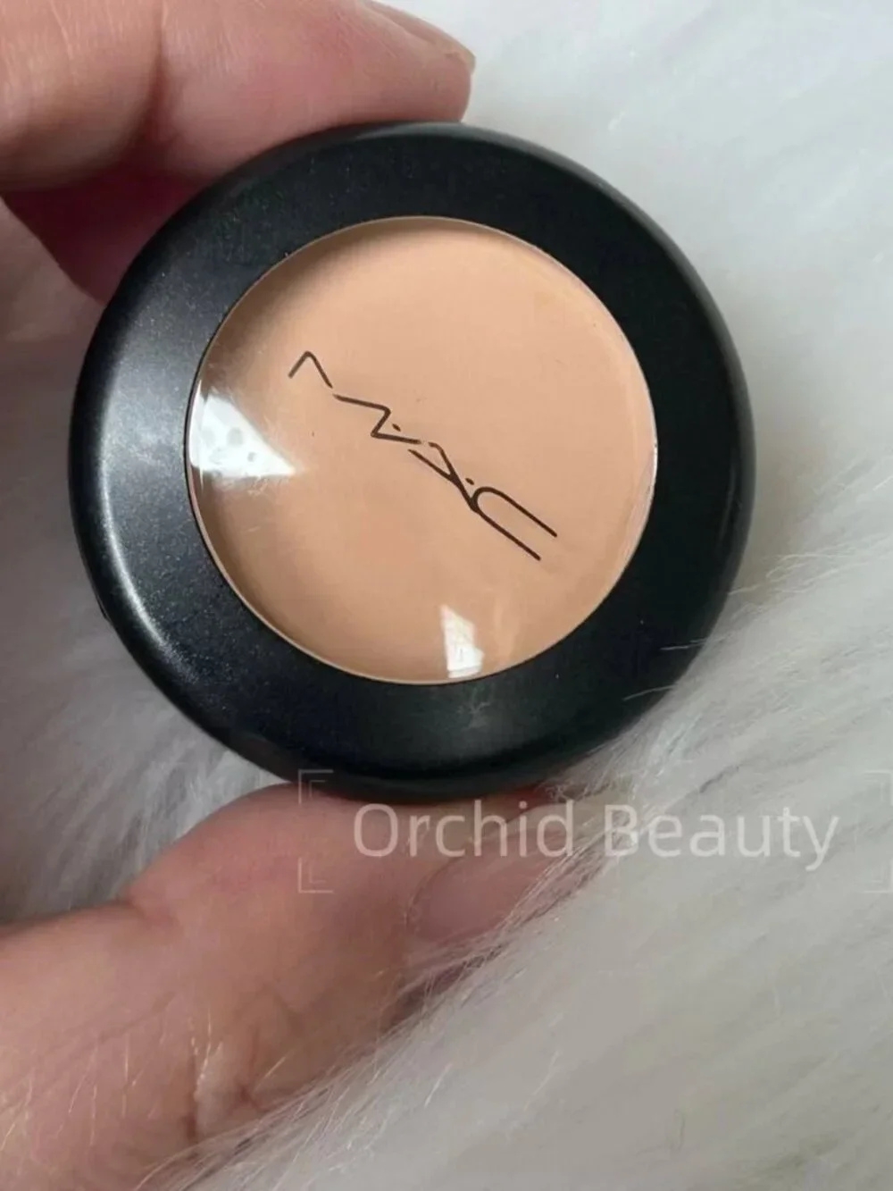 New MAC Studio Finish Concealer~NW10~SPF35 Full Size 7 g/0.24 oz~Discontinued